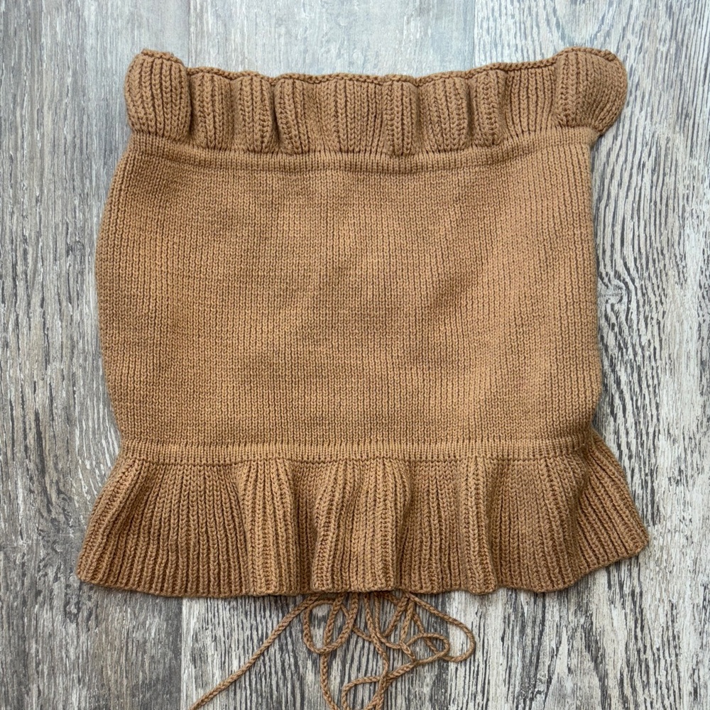 Blue Blush Strapless Knit Top ***